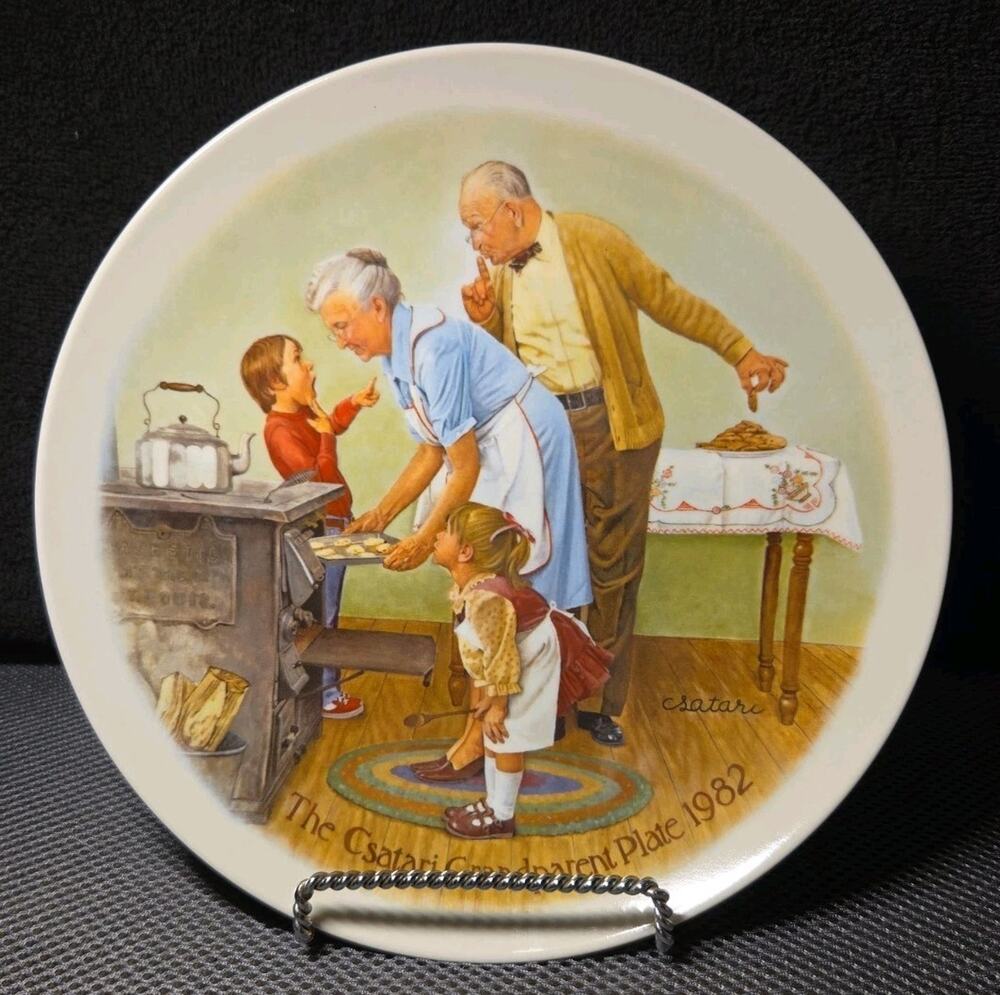 1982 Knowles China Collectors Plate "The Cookie Tasting" Plate # D15790